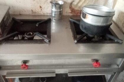 Two-burner commercial gas bhatti, serviced